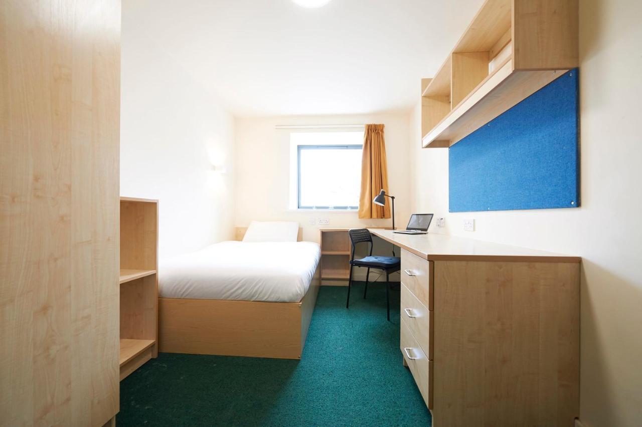 Amazing Double In Rusholme Apartment Manchester